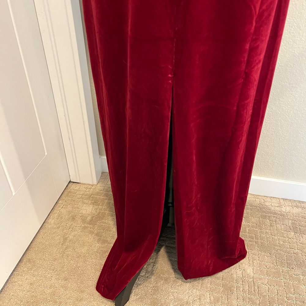 Feeling Flawless Burgundy Velvet V-Neck Maxi Dress - Picture 6 of 8